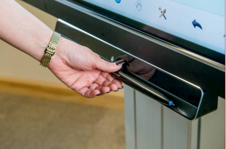 Zdjęcie produktu Clevertouch Pen Tray & NFC półka